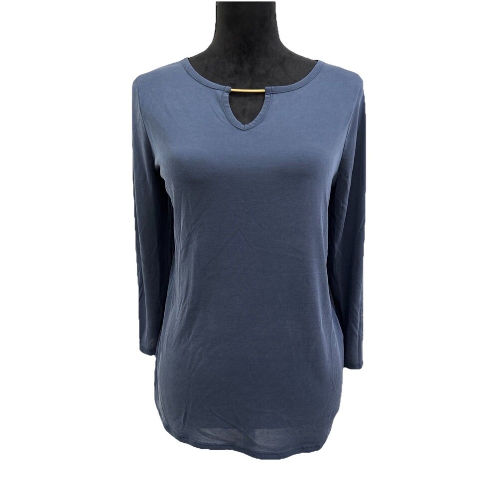 Chicos Size 1 Womens 8/10 Blue Tunic Top 3/4 Sleeves Split Neck With Gold Bar